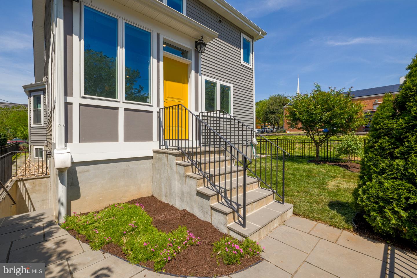 1007 OTIS ST NE, WASHINGTON, District Of Columbia 20017, 6 Bedrooms Bedrooms, ,3 BathroomsBathrooms,Residential,For sale,1007 OTIS ST NE,DCDC2198248 MLS # DCDC2198248
