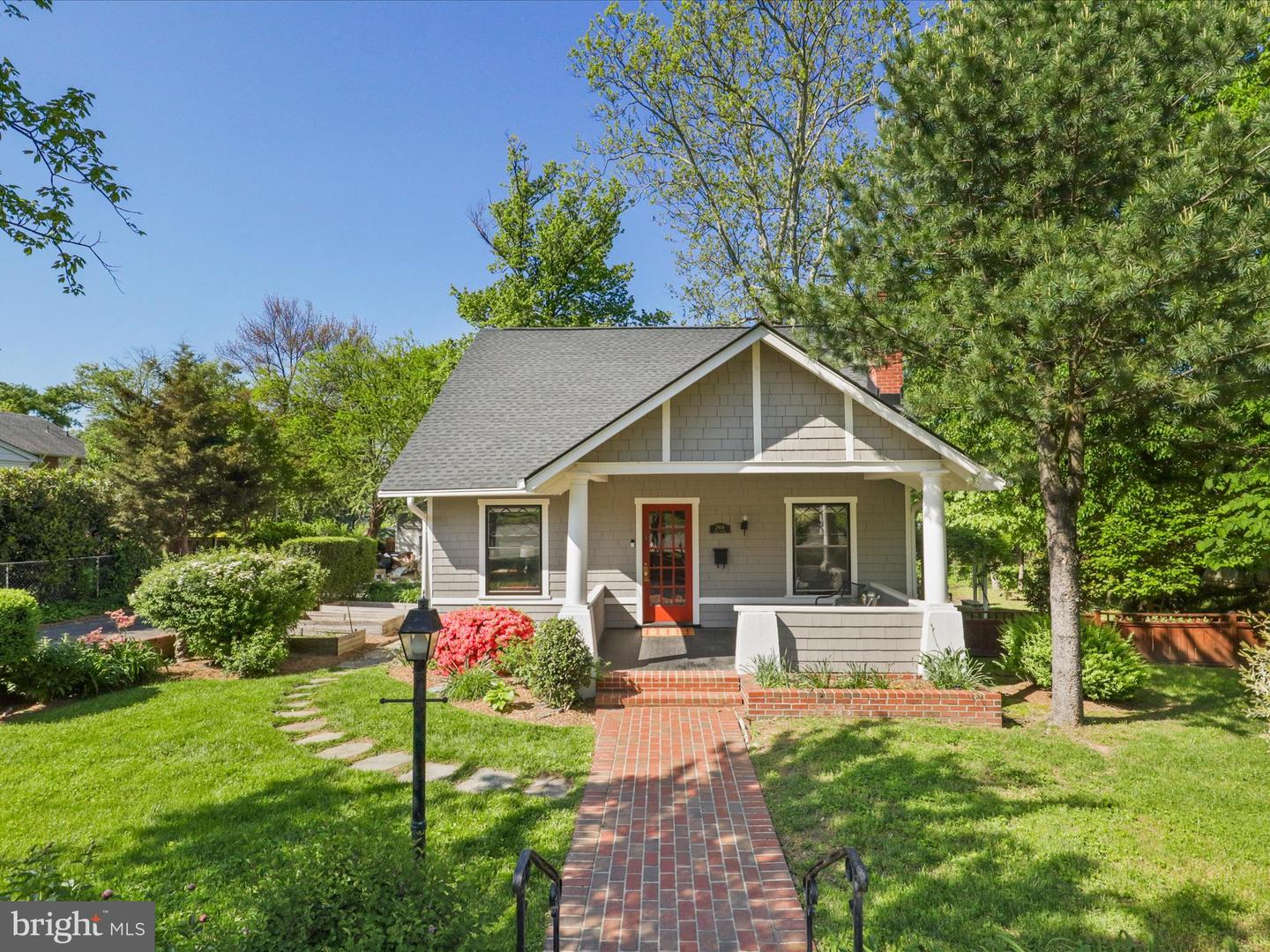 2804 KING ST, ALEXANDRIA, Virginia 22302, 3 Bedrooms Bedrooms, ,2 BathroomsBathrooms,Residential,For sale,2804 KING ST,VAAX2044780 MLS # VAAX2044780