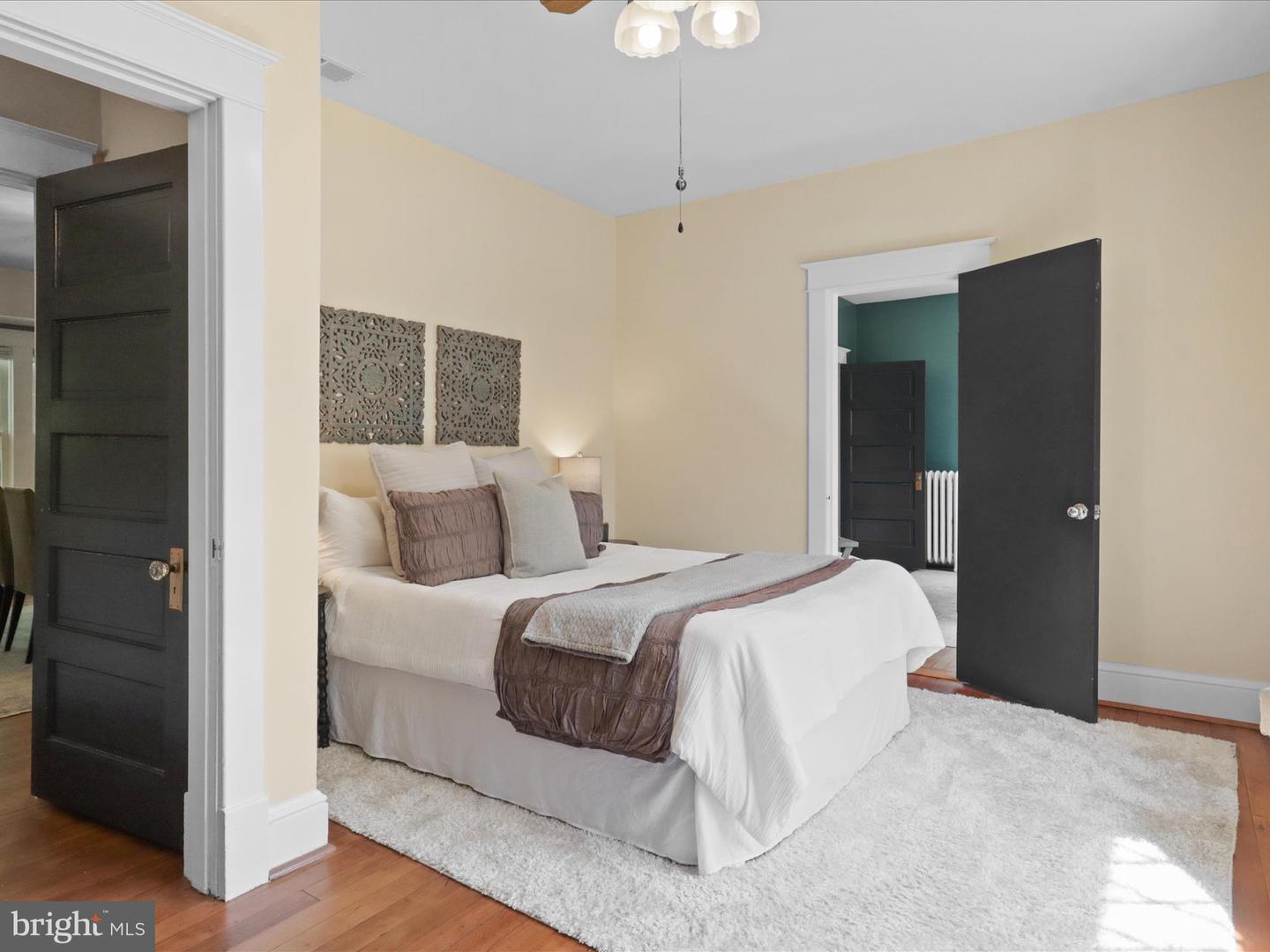 2804 KING ST, ALEXANDRIA, Virginia 22302, 3 Bedrooms Bedrooms, ,2 BathroomsBathrooms,Residential,For sale,2804 KING ST,VAAX2044780 MLS # VAAX2044780