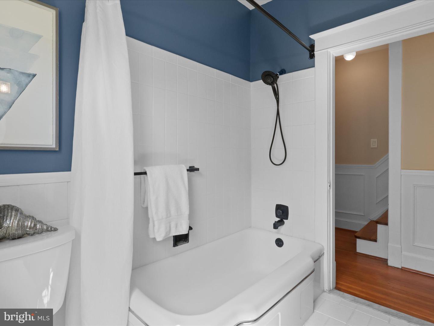2804 KING ST, ALEXANDRIA, Virginia 22302, 3 Bedrooms Bedrooms, ,2 BathroomsBathrooms,Residential,For sale,2804 KING ST,VAAX2044780 MLS # VAAX2044780