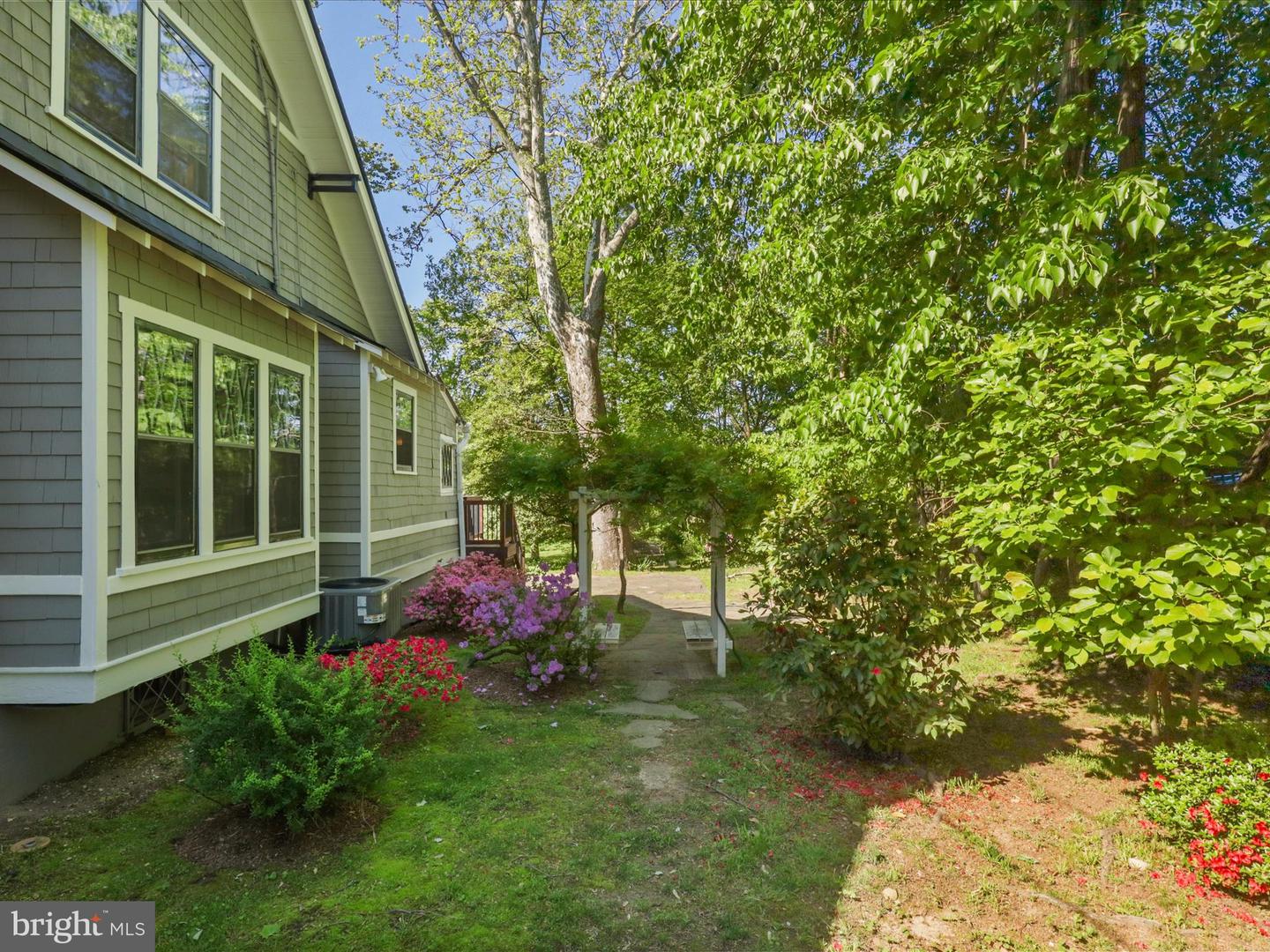 2804 KING ST, ALEXANDRIA, Virginia 22302, 3 Bedrooms Bedrooms, ,2 BathroomsBathrooms,Residential,For sale,2804 KING ST,VAAX2044780 MLS # VAAX2044780