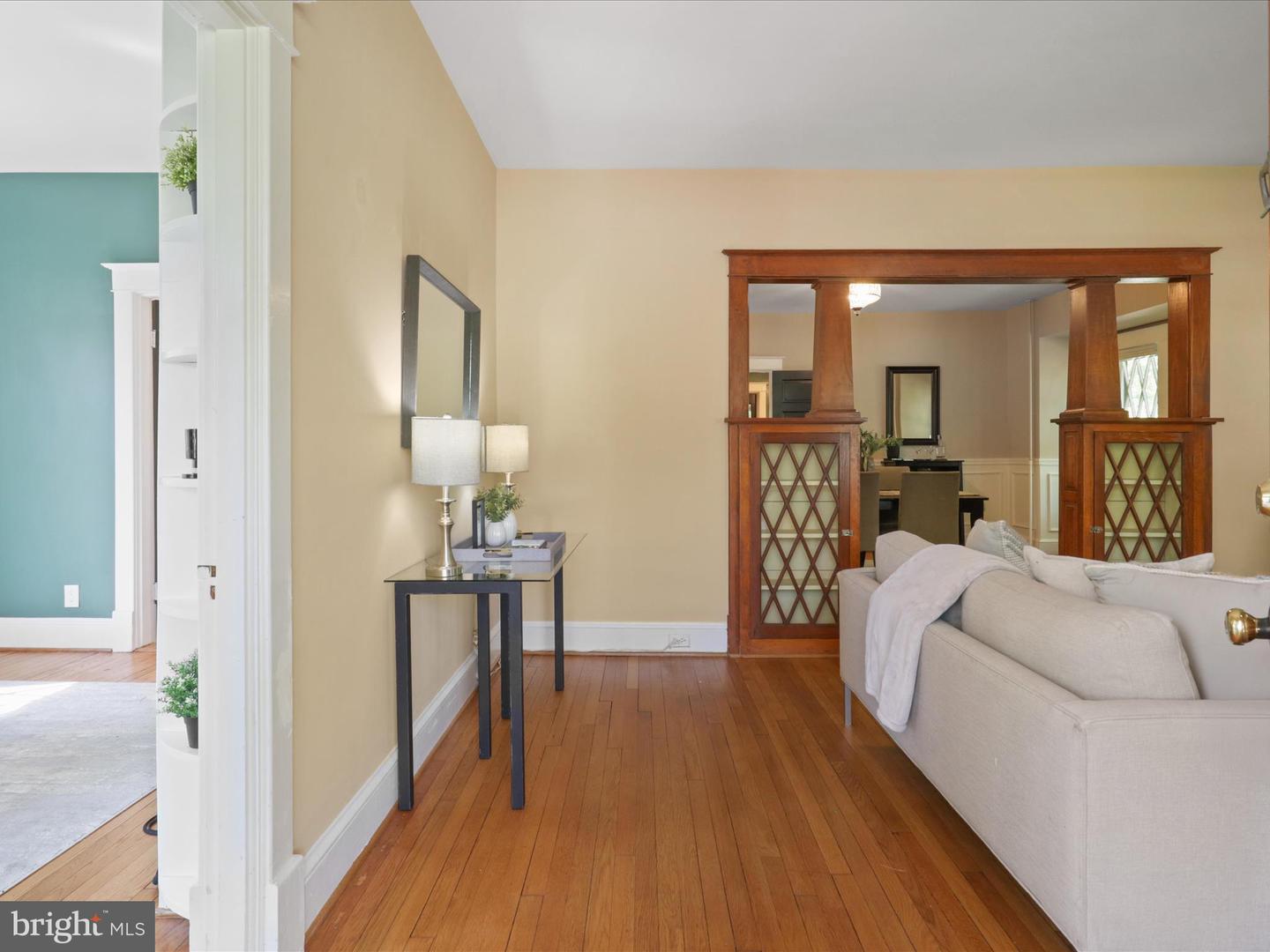 2804 KING ST, ALEXANDRIA, Virginia 22302, 3 Bedrooms Bedrooms, ,2 BathroomsBathrooms,Residential,For sale,2804 KING ST,VAAX2044780 MLS # VAAX2044780