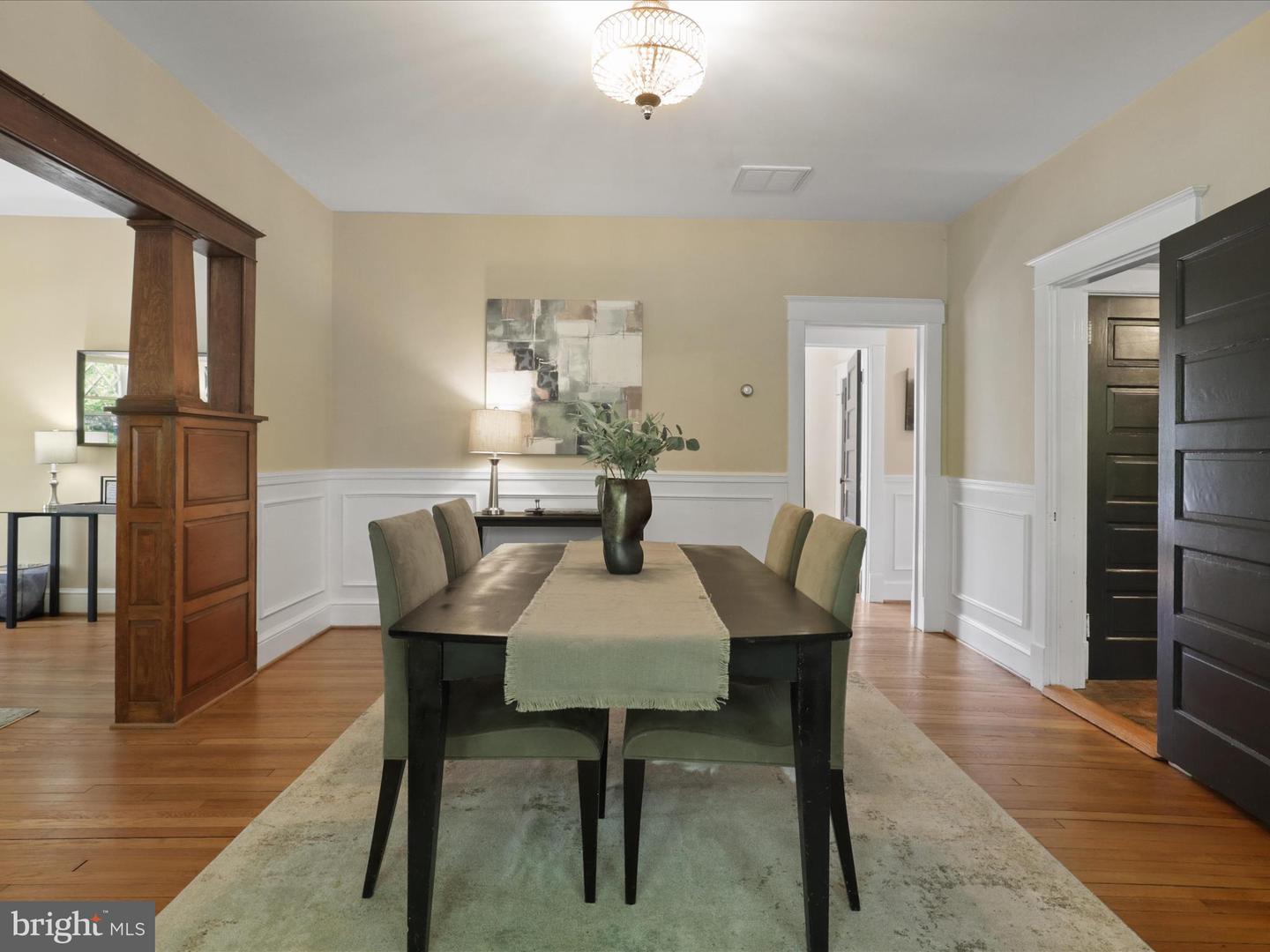 2804 KING ST, ALEXANDRIA, Virginia 22302, 3 Bedrooms Bedrooms, ,2 BathroomsBathrooms,Residential,For sale,2804 KING ST,VAAX2044780 MLS # VAAX2044780