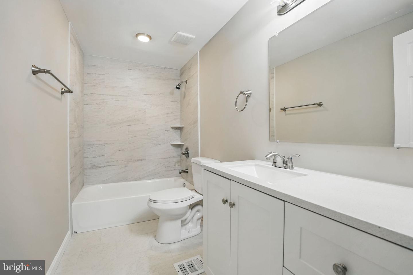 1612 FORT FISHER CT, DUMFRIES, Virginia 22026, 4 Bedrooms Bedrooms, ,2 BathroomsBathrooms,Residential,For sale,1612 FORT FISHER CT,VAPW2093670 MLS # VAPW2093670