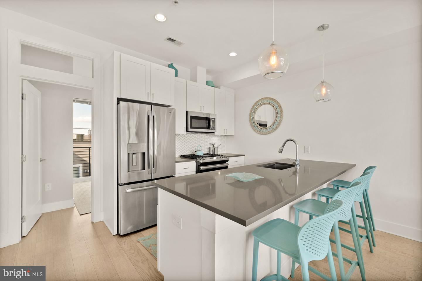 4016 GEORGIA AVE NW #9, WASHINGTON, District Of Columbia 20011, 3 Bedrooms Bedrooms, ,2 BathroomsBathrooms,Residential,For sale,4016 GEORGIA AVE NW #9,DCDC2198582 MLS # DCDC2198582
