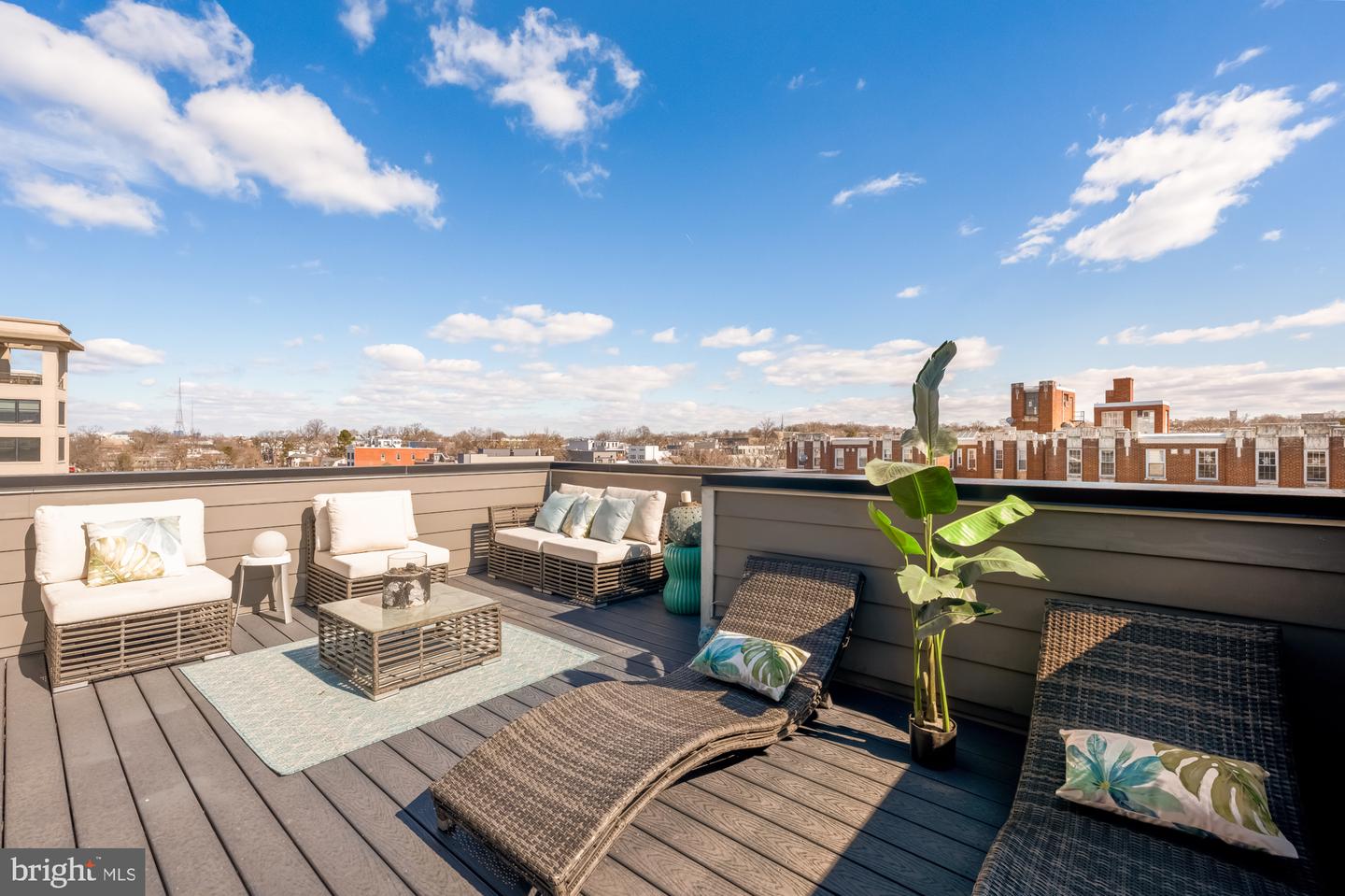 4016 GEORGIA AVE NW #9, WASHINGTON, District Of Columbia 20011, 3 Bedrooms Bedrooms, ,2 BathroomsBathrooms,Residential,For sale,4016 GEORGIA AVE NW #9,DCDC2198582 MLS # DCDC2198582