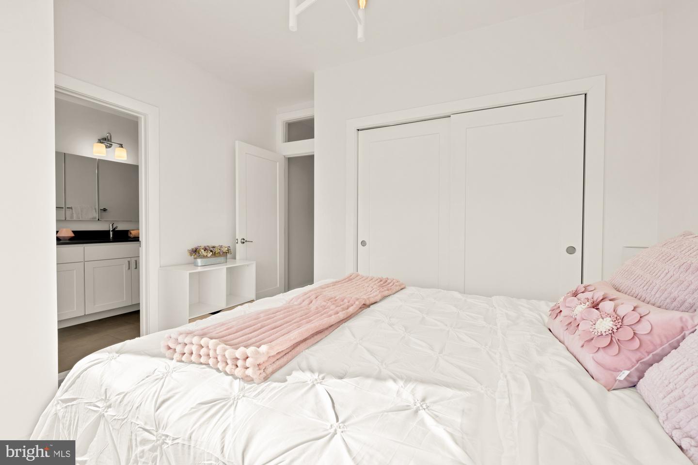 4016 GEORGIA AVE NW #9, WASHINGTON, District Of Columbia 20011, 3 Bedrooms Bedrooms, ,2 BathroomsBathrooms,Residential,For sale,4016 GEORGIA AVE NW #9,DCDC2198582 MLS # DCDC2198582