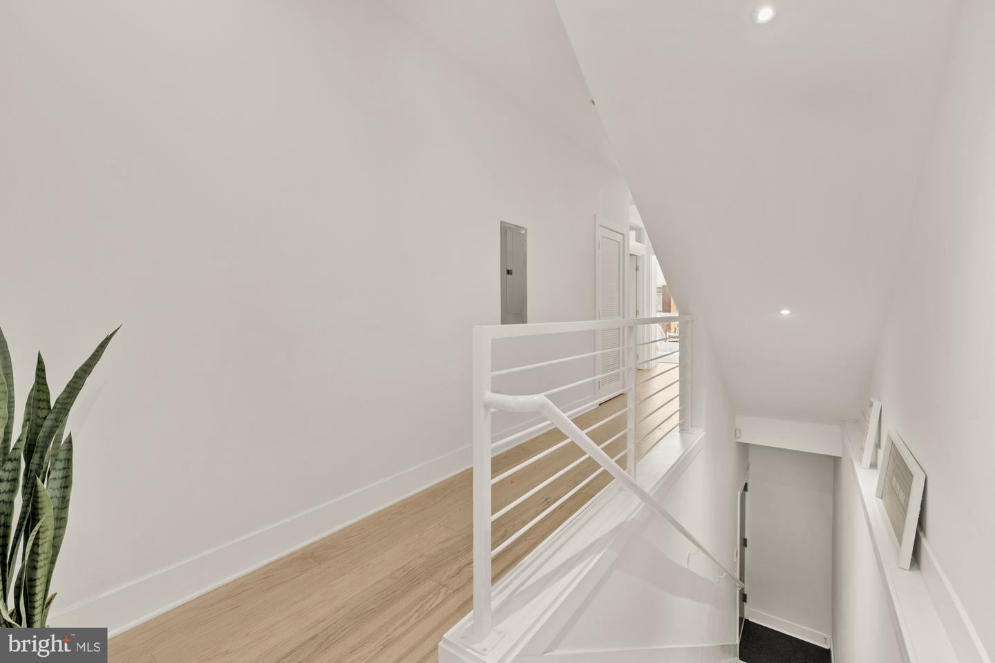 4016 GEORGIA AVE NW #9, WASHINGTON, District Of Columbia 20011, 3 Bedrooms Bedrooms, ,2 BathroomsBathrooms,Residential,For sale,4016 GEORGIA AVE NW #9,DCDC2198582 MLS # DCDC2198582