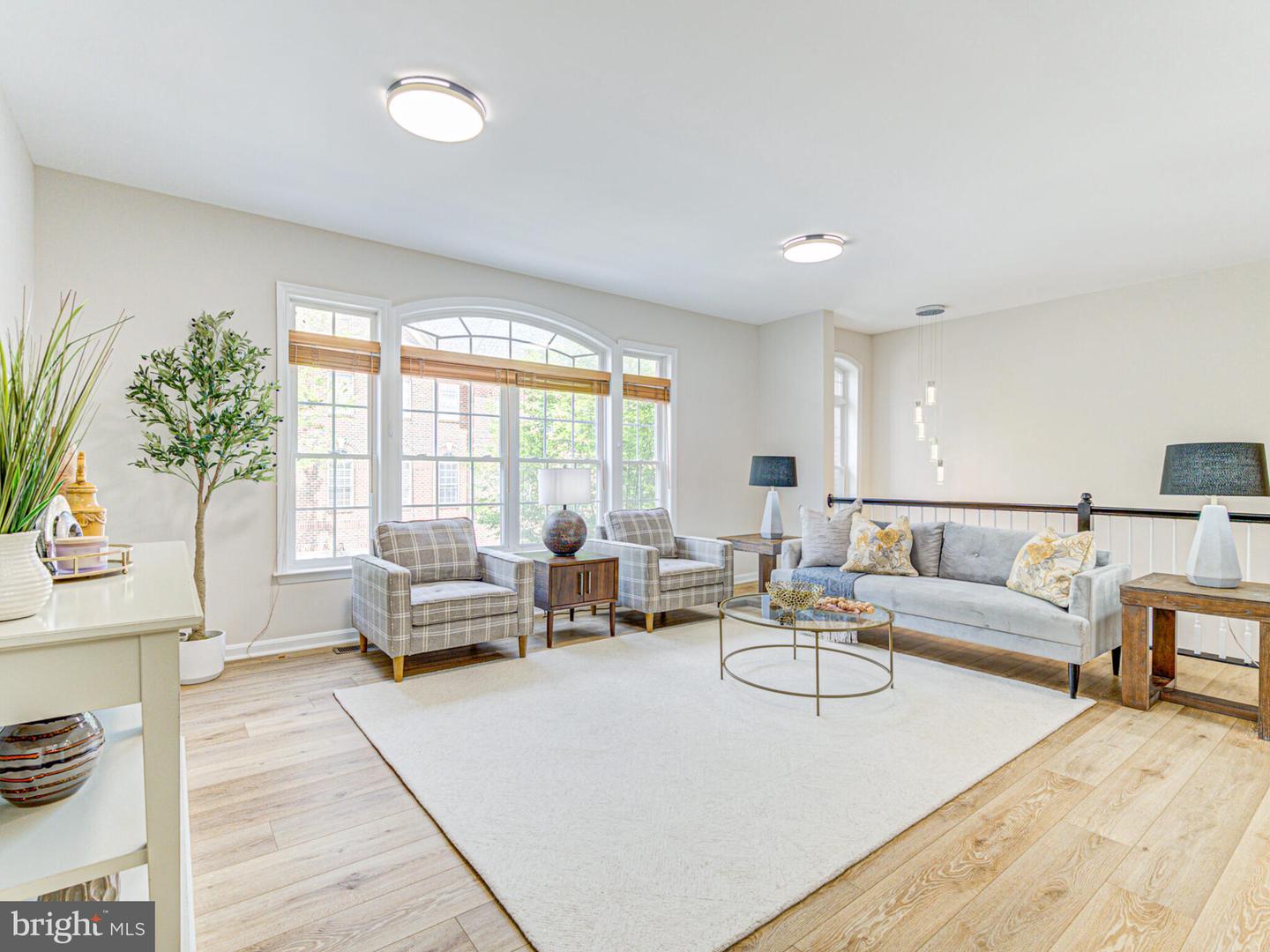 47795 SCOTSBOROUGH SQ, STERLING, Virginia 20165, 3 Bedrooms Bedrooms, ,2 BathroomsBathrooms,Residential,For sale,47795 SCOTSBOROUGH SQ,VALO2095294 MLS # VALO2095294
