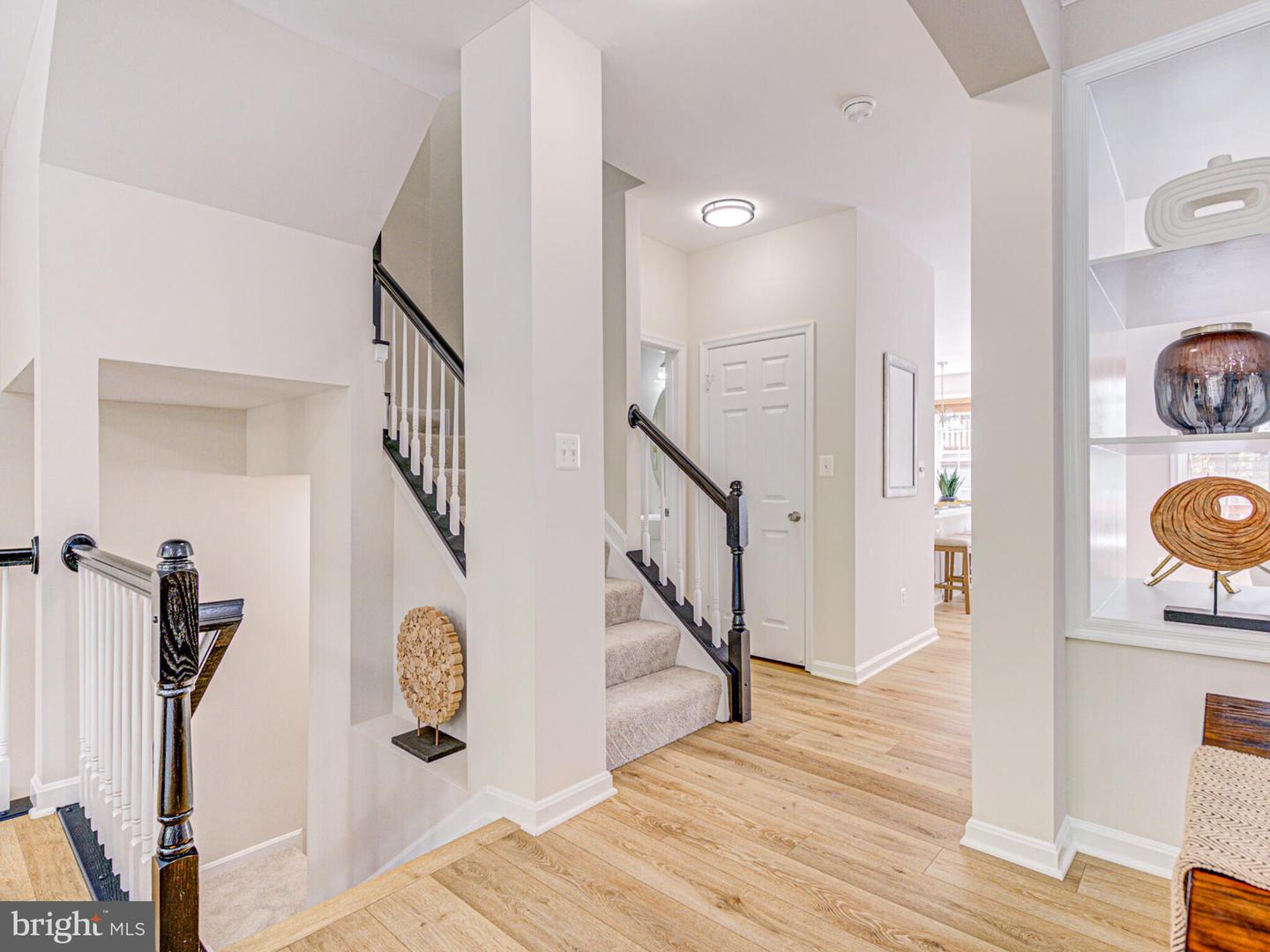 47795 SCOTSBOROUGH SQ, STERLING, Virginia 20165, 3 Bedrooms Bedrooms, ,2 BathroomsBathrooms,Residential,For sale,47795 SCOTSBOROUGH SQ,VALO2095294 MLS # VALO2095294
