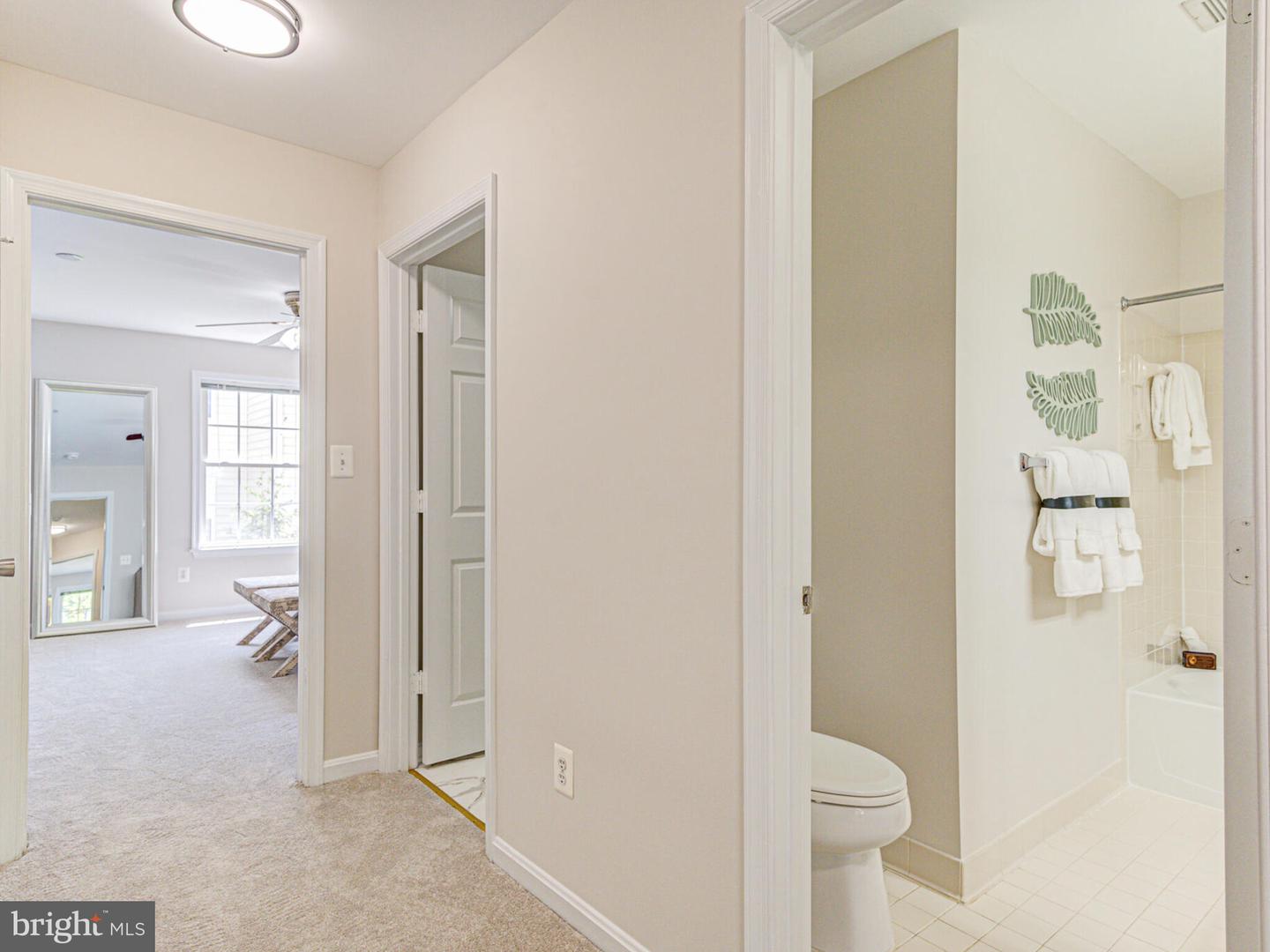47795 SCOTSBOROUGH SQ, STERLING, Virginia 20165, 3 Bedrooms Bedrooms, ,2 BathroomsBathrooms,Residential,For sale,47795 SCOTSBOROUGH SQ,VALO2095294 MLS # VALO2095294