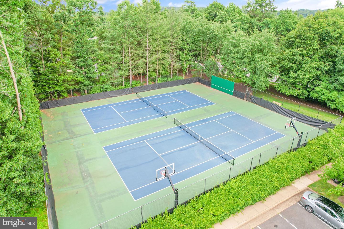 47795 SCOTSBOROUGH SQ, STERLING, Virginia 20165, 3 Bedrooms Bedrooms, ,2 BathroomsBathrooms,Residential,For sale,47795 SCOTSBOROUGH SQ,VALO2095294 MLS # VALO2095294