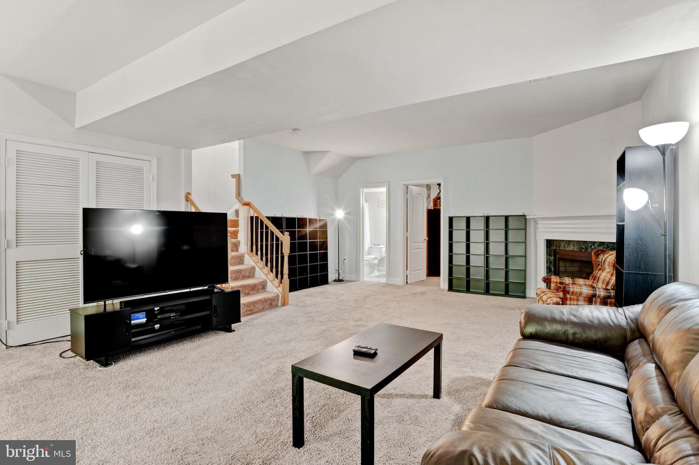 2500 BLUE POOL DR, WOODBRIDGE, Virginia 22191, 4 Bedrooms Bedrooms, ,3 BathroomsBathrooms,Residential,For sale,2500 BLUE POOL DR,VAPW2093644 MLS # VAPW2093644