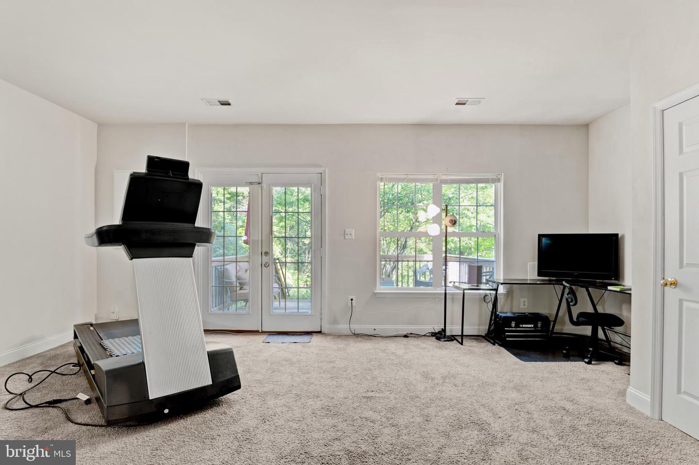 2500 BLUE POOL DR, WOODBRIDGE, Virginia 22191, 4 Bedrooms Bedrooms, ,3 BathroomsBathrooms,Residential,For sale,2500 BLUE POOL DR,VAPW2093644 MLS # VAPW2093644