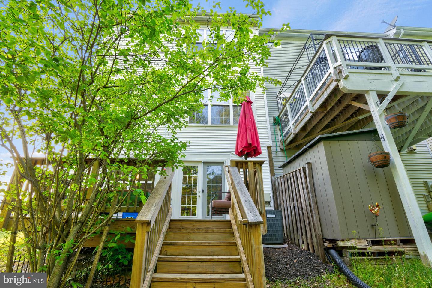 2500 BLUE POOL DR, WOODBRIDGE, Virginia 22191, 4 Bedrooms Bedrooms, ,3 BathroomsBathrooms,Residential,For sale,2500 BLUE POOL DR,VAPW2093644 MLS # VAPW2093644