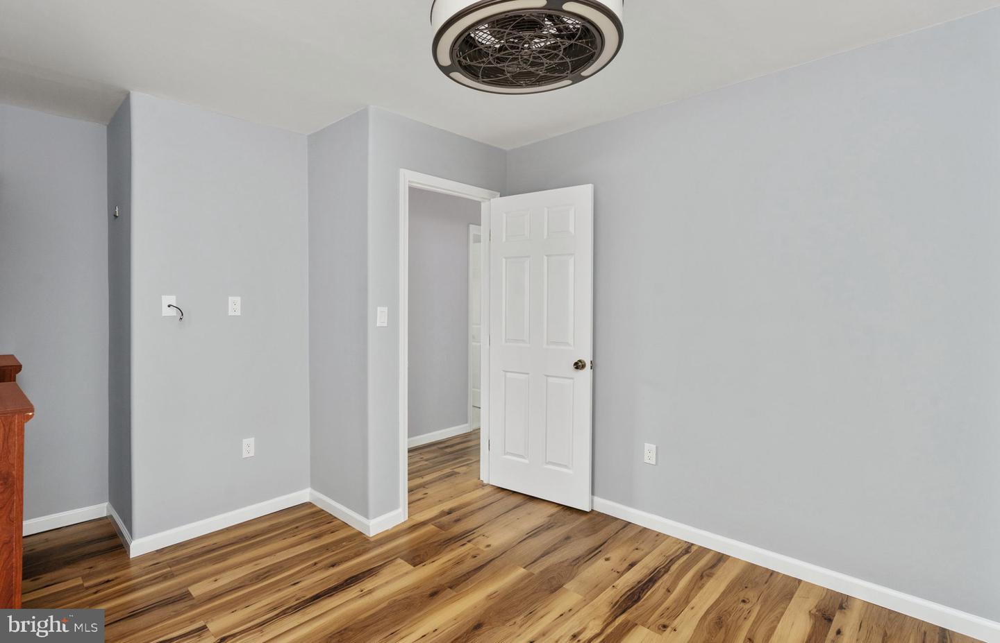 13405 DAHLGREN RD, KING GEORGE, Virginia 22485, 3 Bedrooms Bedrooms, ,2 BathroomsBathrooms,Residential,For sale,13405 DAHLGREN RD,VAKG2006356 MLS # VAKG2006356