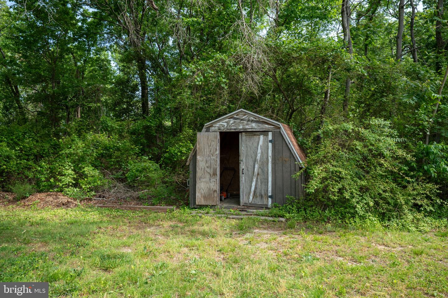 13405 DAHLGREN RD, KING GEORGE, Virginia 22485, 3 Bedrooms Bedrooms, ,2 BathroomsBathrooms,Residential,For sale,13405 DAHLGREN RD,VAKG2006356 MLS # VAKG2006356