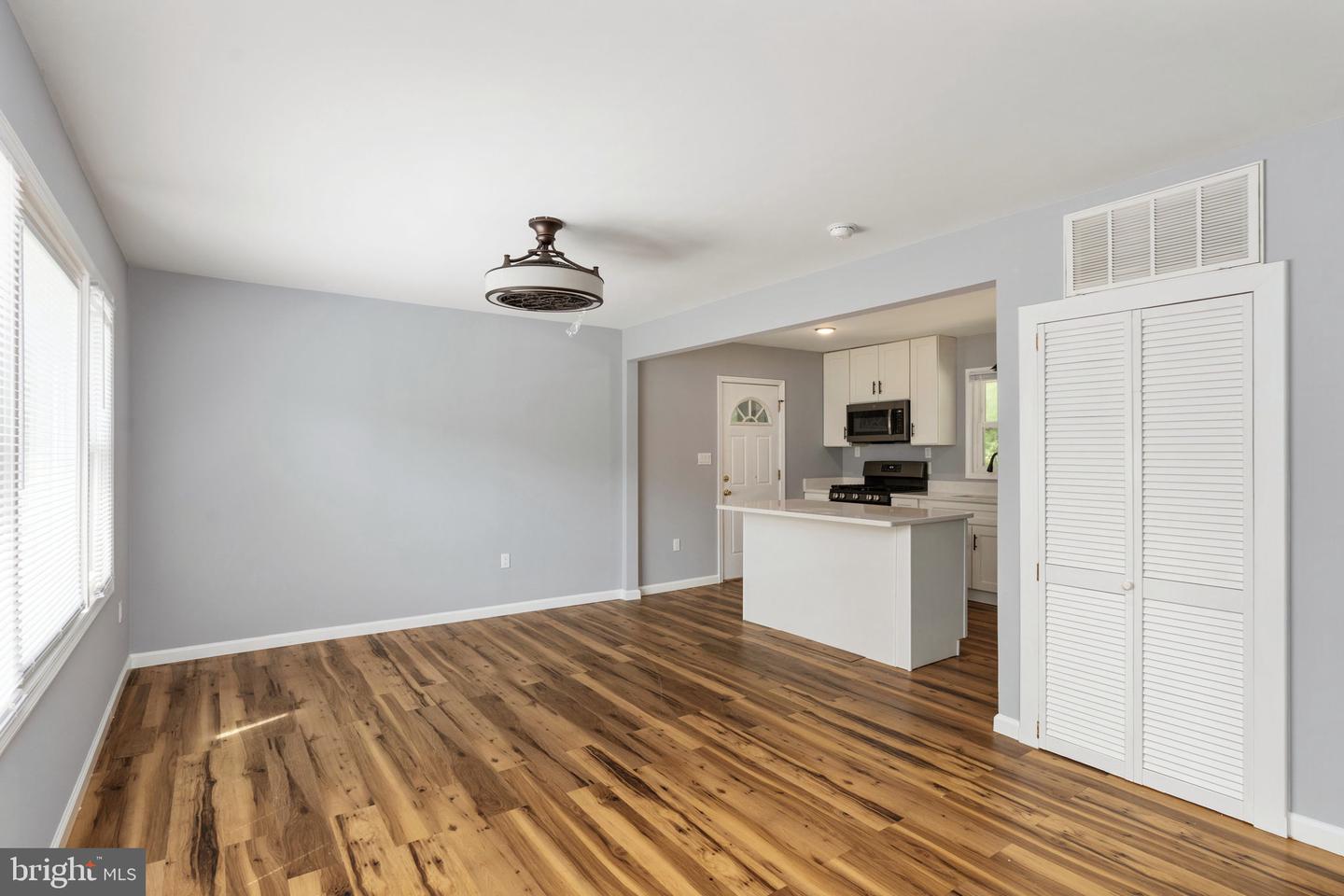 13405 DAHLGREN RD, KING GEORGE, Virginia 22485, 3 Bedrooms Bedrooms, ,2 BathroomsBathrooms,Residential,For sale,13405 DAHLGREN RD,VAKG2006356 MLS # VAKG2006356