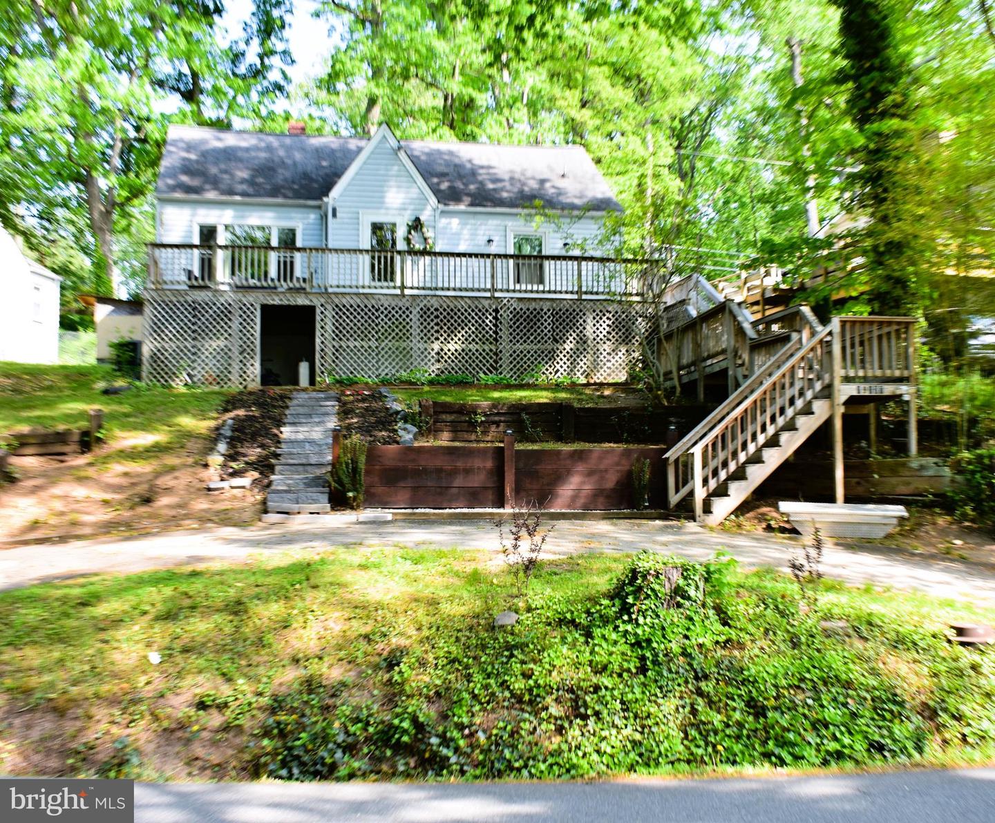 19127 WINDSOR RD, TRIANGLE, Virginia 22172, 4 Bedrooms Bedrooms, ,2 BathroomsBathrooms,Residential,For sale,19127 WINDSOR RD,VAPW2093656 MLS # VAPW2093656