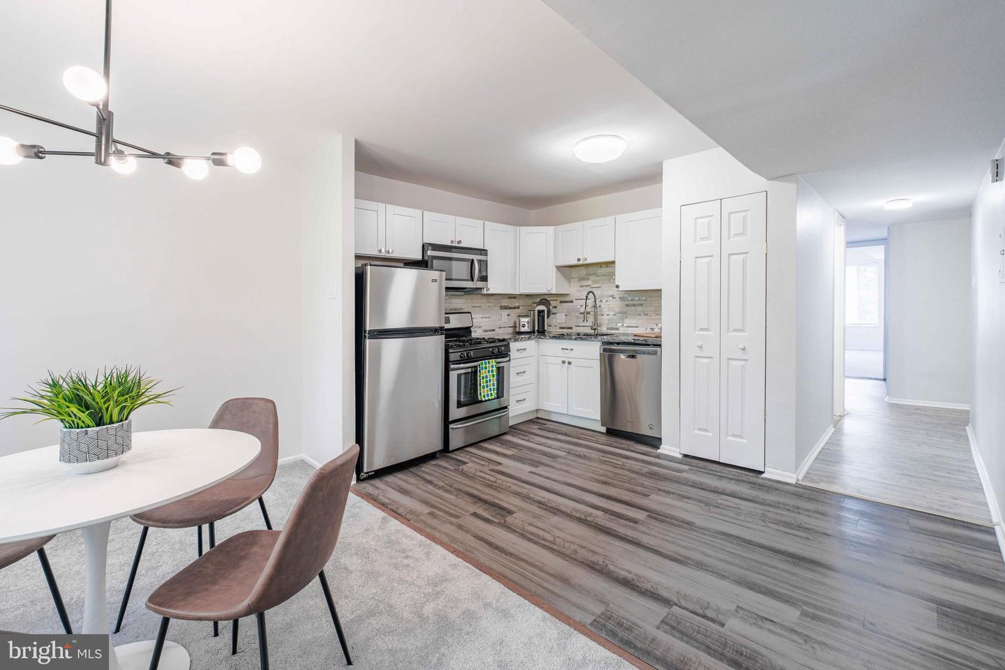 5065 7TH RD S #202, ARLINGTON, Virginia 22204, 3 Bedrooms Bedrooms, ,2 BathroomsBathrooms,Residential,For sale,5065 7TH RD S #202,VAAR2056884 MLS # VAAR2056884