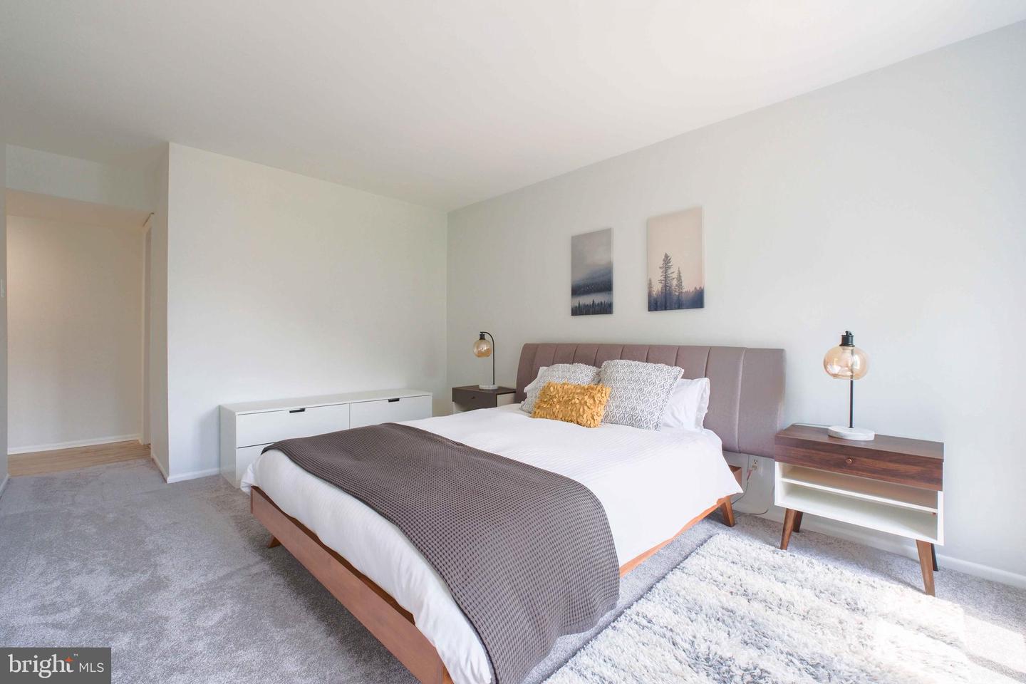 5065 7TH RD S #202, ARLINGTON, Virginia 22204, 3 Bedrooms Bedrooms, ,2 BathroomsBathrooms,Residential,For sale,5065 7TH RD S #202,VAAR2056884 MLS # VAAR2056884