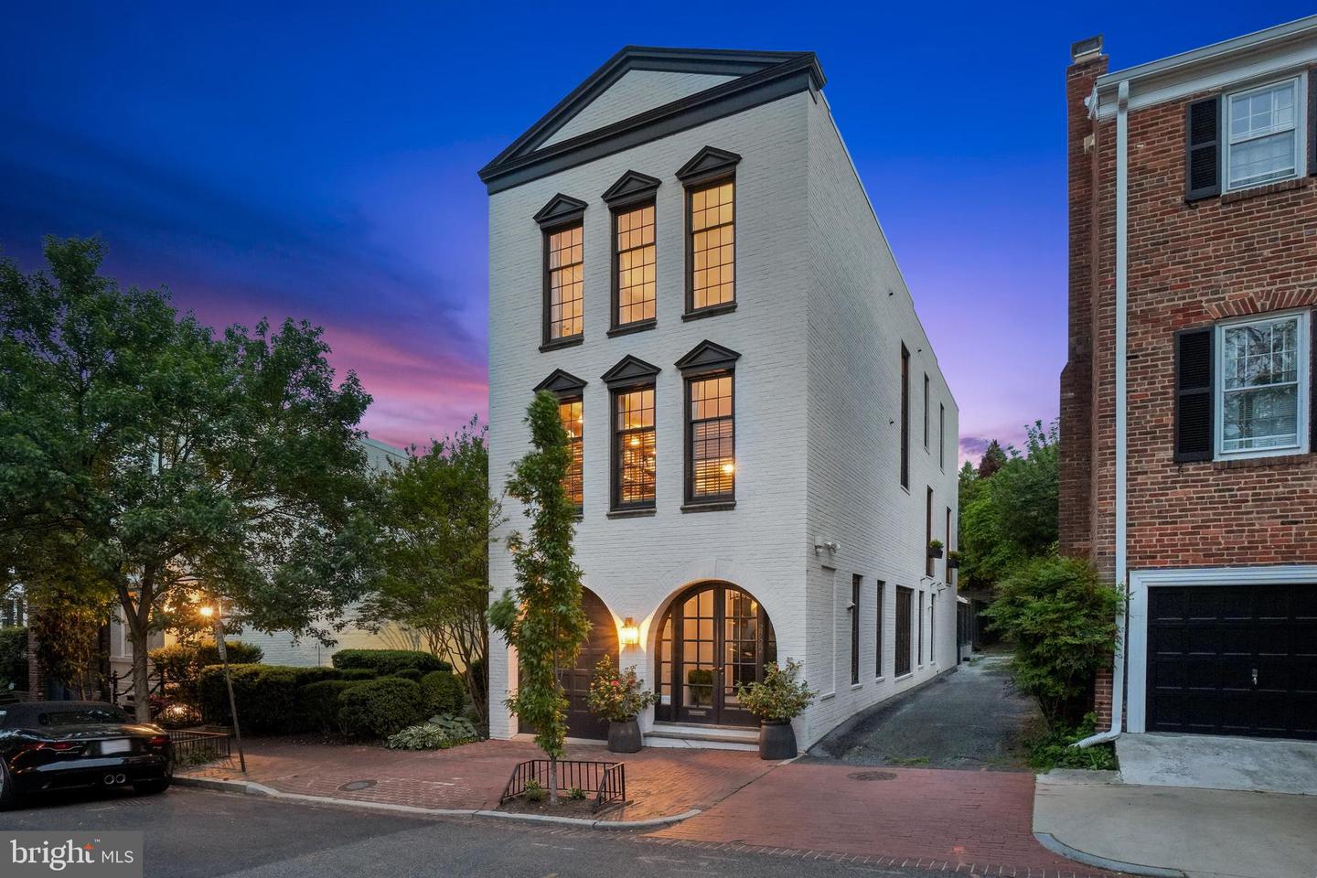 2722 O ST NW, WASHINGTON, District Of Columbia 20007, 4 Bedrooms Bedrooms, ,3 BathroomsBathrooms,Residential,For sale,2722 O ST NW,DCDC2198346 MLS # DCDC2198346