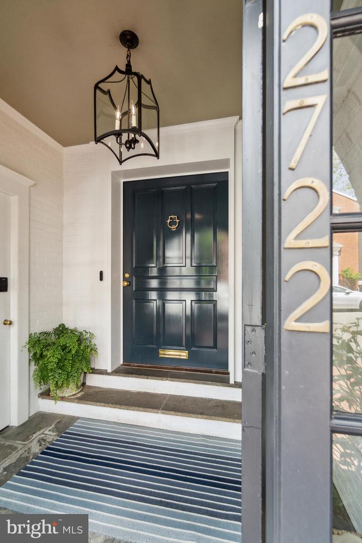 2722 O ST NW, WASHINGTON, District Of Columbia 20007, 4 Bedrooms Bedrooms, ,3 BathroomsBathrooms,Residential,For sale,2722 O ST NW,DCDC2198346 MLS # DCDC2198346