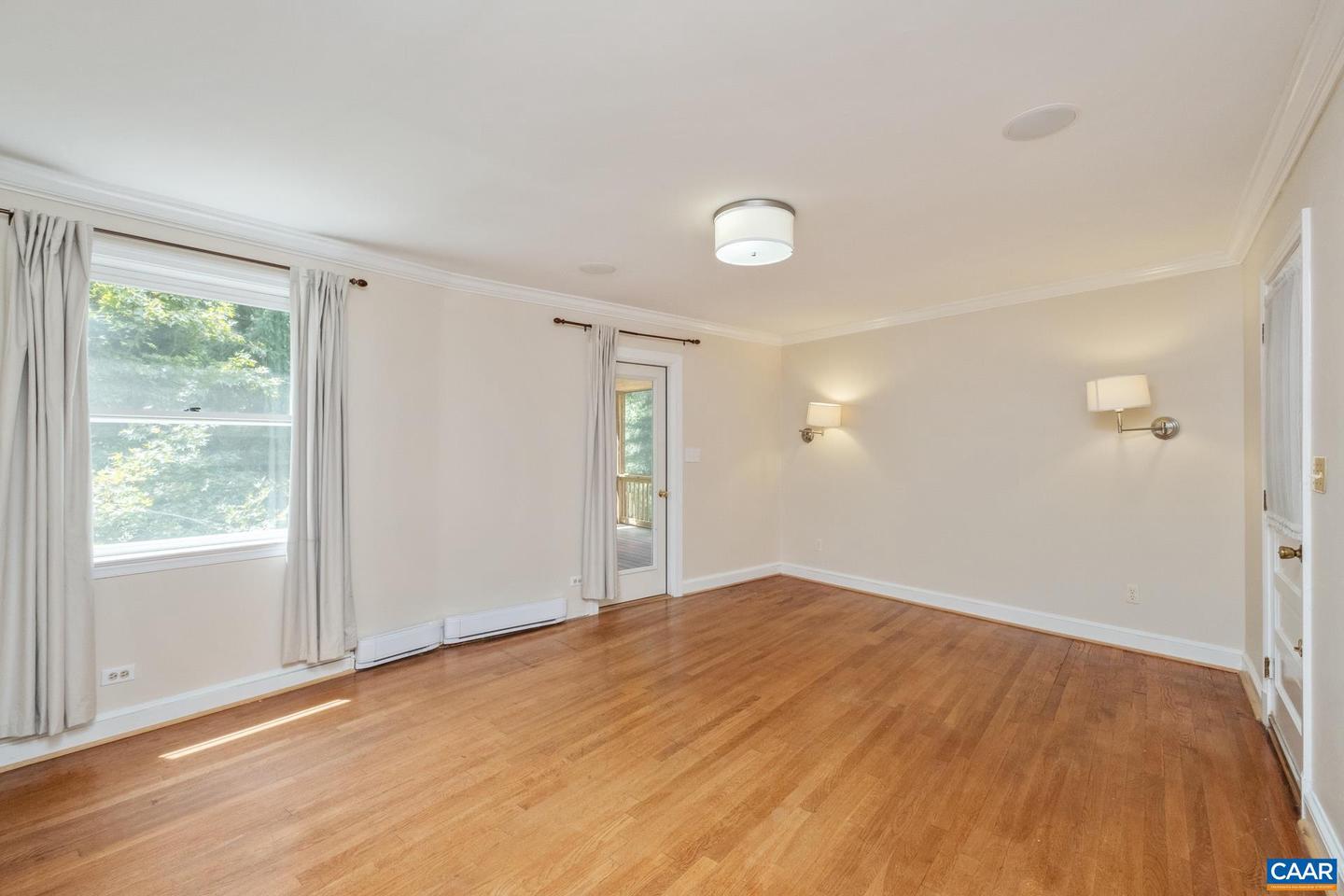110 WARREN LN, CHARLOTTESVILLE, Virginia 22901, 5 Bedrooms Bedrooms, ,3 BathroomsBathrooms,Residential,For sale,110 WARREN LN,663940 MLS # 663940