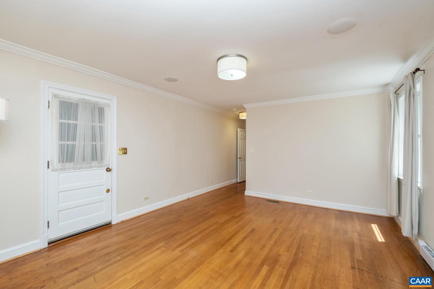 110 WARREN LN, CHARLOTTESVILLE, Virginia 22901, 5 Bedrooms Bedrooms, ,3 BathroomsBathrooms,Residential,For sale,110 WARREN LN,663940 MLS # 663940