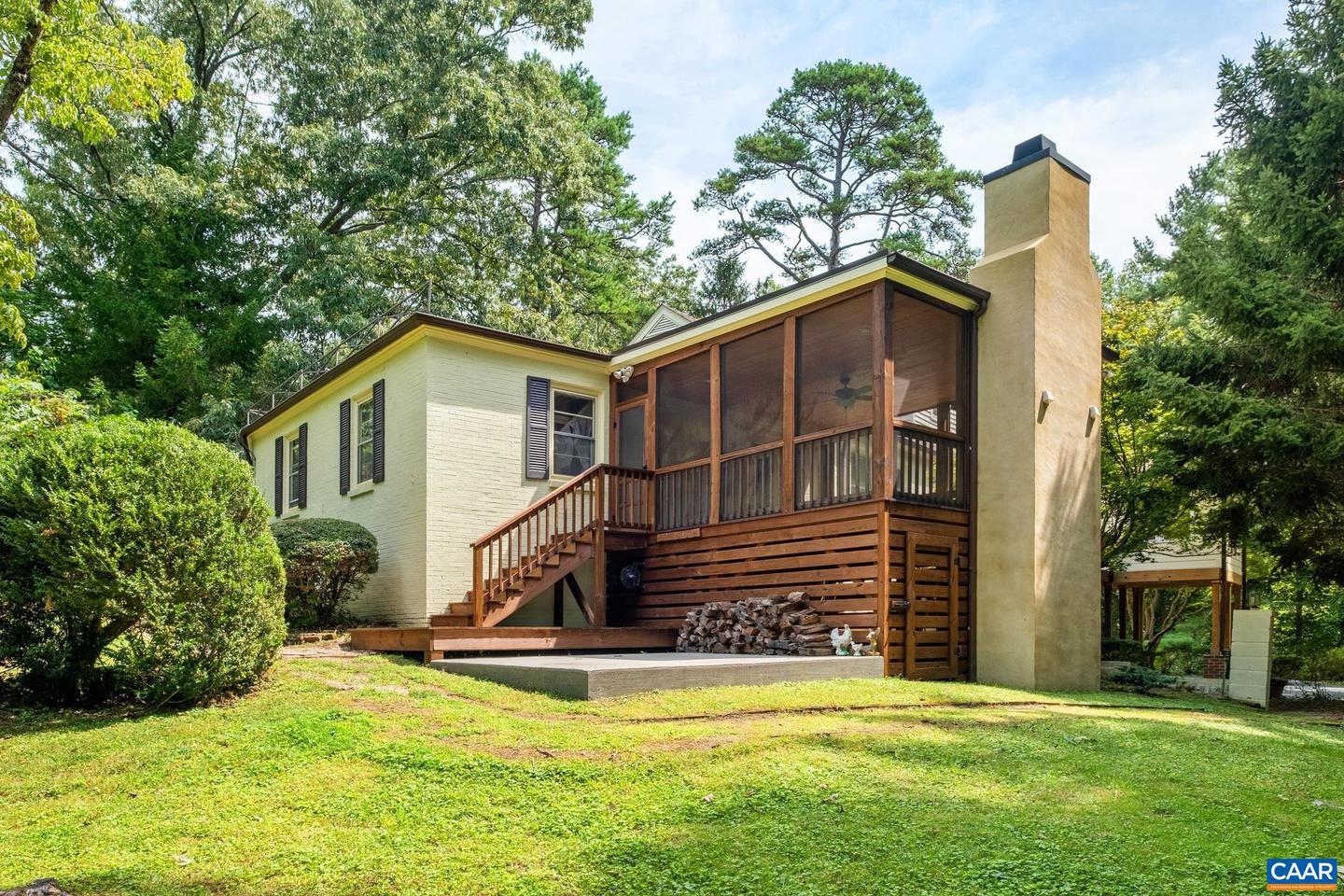 110 WARREN LN, CHARLOTTESVILLE, Virginia 22901, 5 Bedrooms Bedrooms, ,3 BathroomsBathrooms,Residential,For sale,110 WARREN LN,663940 MLS # 663940
