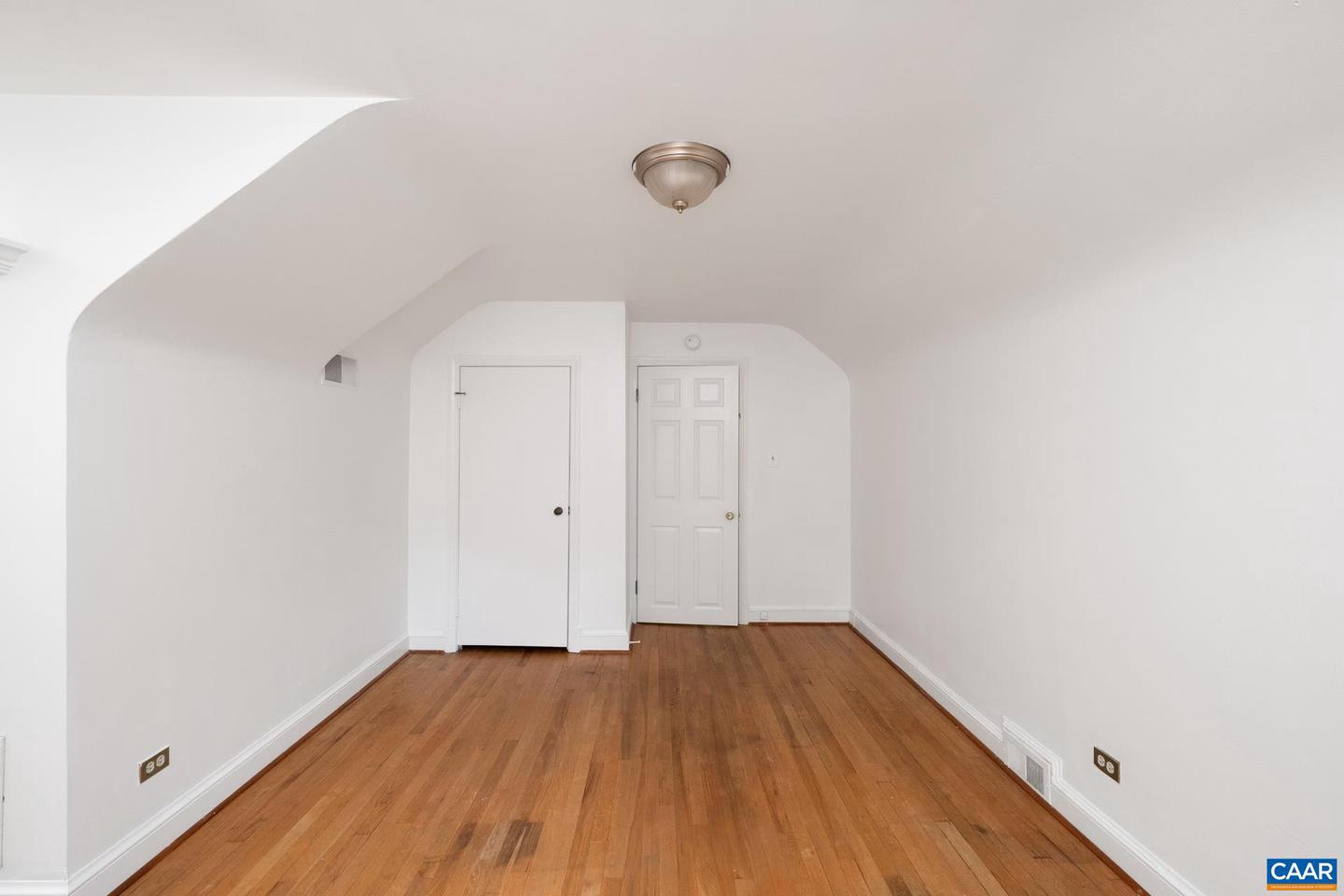 110 WARREN LN, CHARLOTTESVILLE, Virginia 22901, 5 Bedrooms Bedrooms, ,3 BathroomsBathrooms,Residential,For sale,110 WARREN LN,663940 MLS # 663940