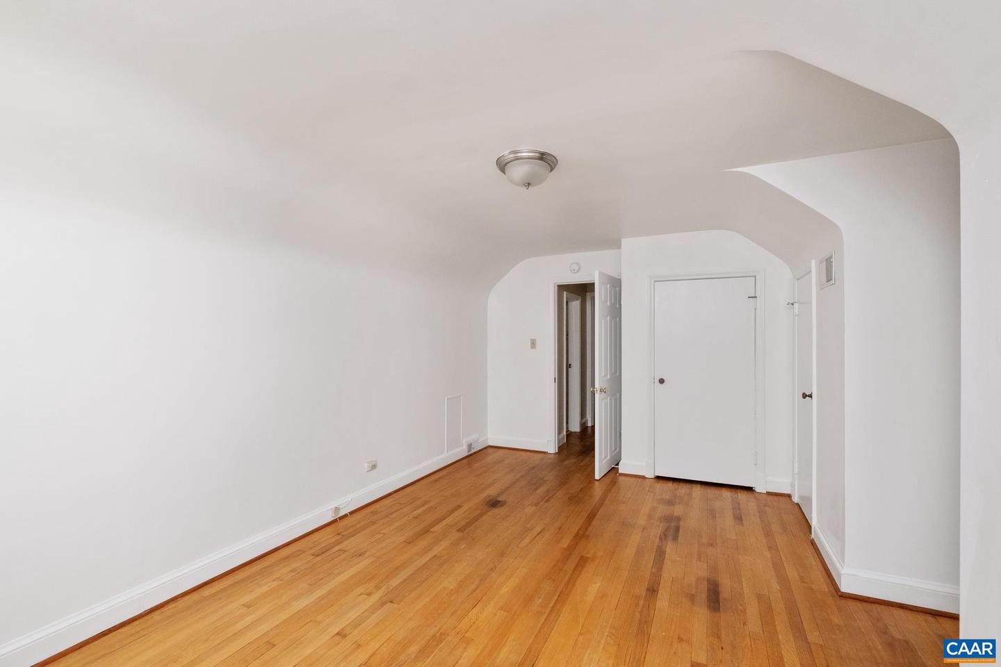 110 WARREN LN, CHARLOTTESVILLE, Virginia 22901, 5 Bedrooms Bedrooms, ,3 BathroomsBathrooms,Residential,For sale,110 WARREN LN,663940 MLS # 663940
