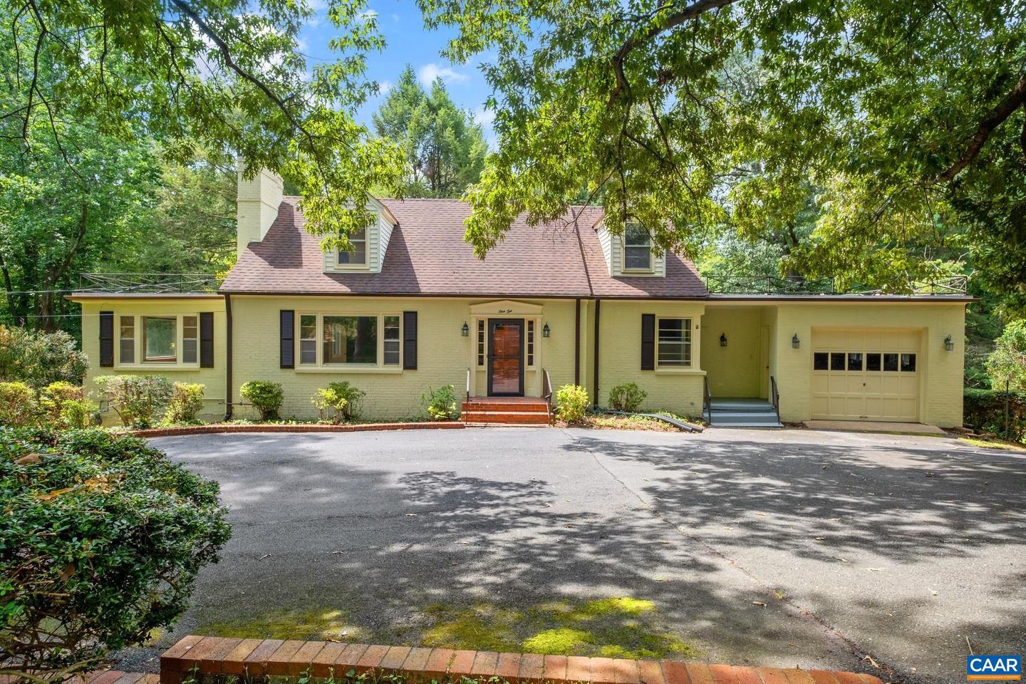 110 WARREN LN, CHARLOTTESVILLE, Virginia 22901, 5 Bedrooms Bedrooms, ,3 BathroomsBathrooms,Residential,For sale,110 WARREN LN,663940 MLS # 663940