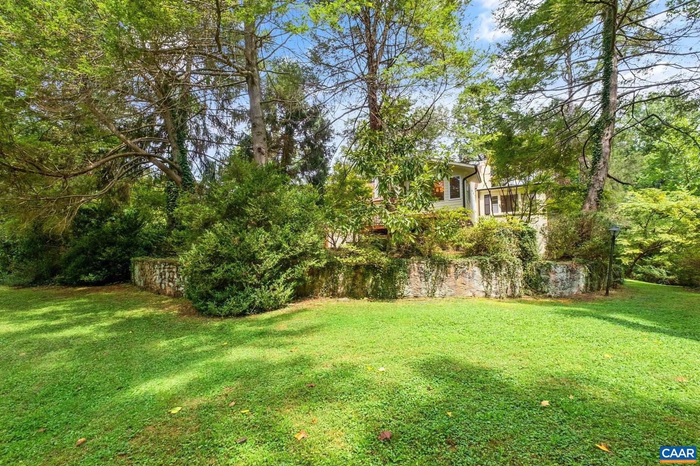 110 WARREN LN, CHARLOTTESVILLE, Virginia 22901, 5 Bedrooms Bedrooms, ,3 BathroomsBathrooms,Residential,For sale,110 WARREN LN,663940 MLS # 663940