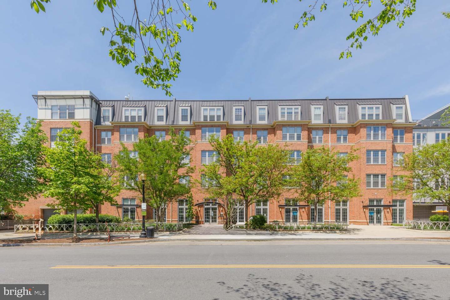 1391 PENNSYLVANIA AVE SE #542, WASHINGTON, District Of Columbia 20003, 1 Bedroom Bedrooms, ,1 BathroomBathrooms,Residential,For sale,1391 PENNSYLVANIA AVE SE #542,DCDC2198414 MLS # DCDC2198414