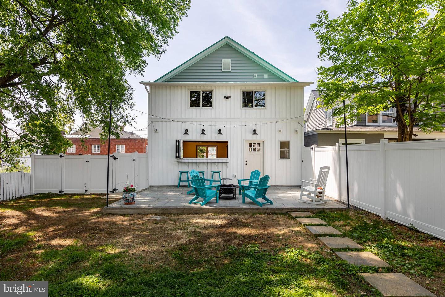112 W GERMAIN ST, WINCHESTER, Virginia 22601, 3 Bedrooms Bedrooms, ,2 BathroomsBathrooms,Residential,For sale,112 W GERMAIN ST,VAWI2007618 MLS # VAWI2007618