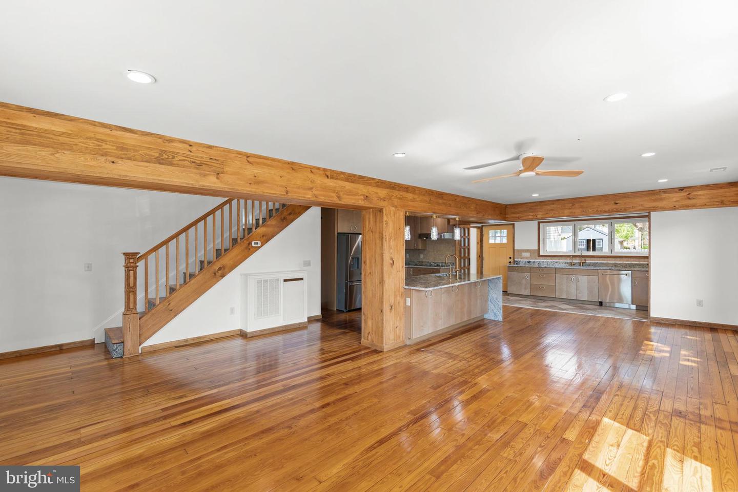 112 W GERMAIN ST, WINCHESTER, Virginia 22601, 3 Bedrooms Bedrooms, ,2 BathroomsBathrooms,Residential,For sale,112 W GERMAIN ST,VAWI2007618 MLS # VAWI2007618