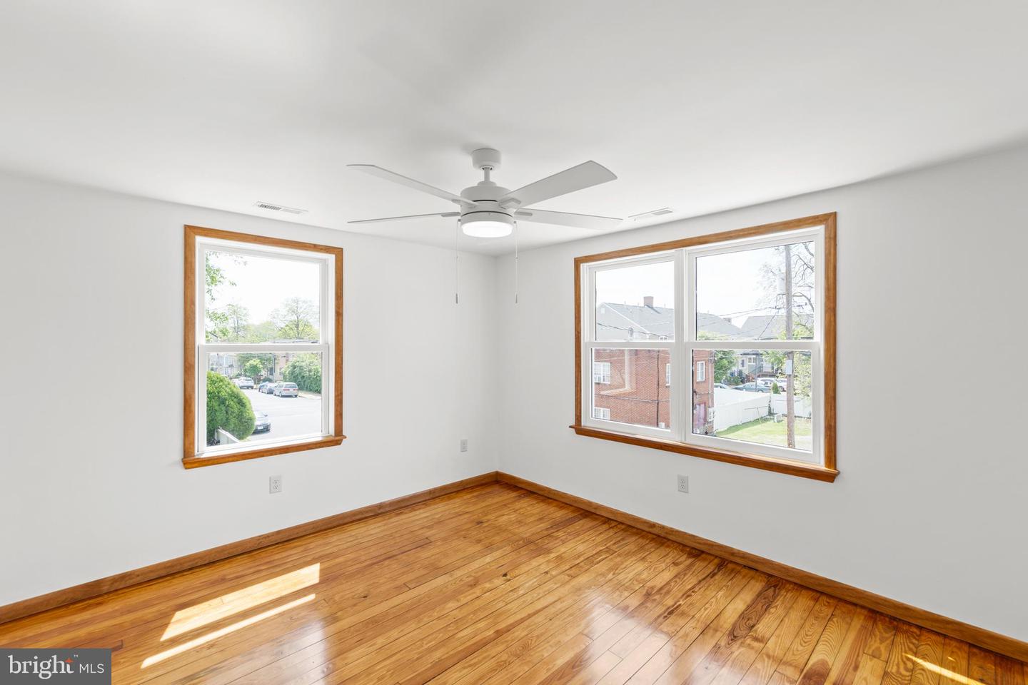 112 W GERMAIN ST, WINCHESTER, Virginia 22601, 3 Bedrooms Bedrooms, ,2 BathroomsBathrooms,Residential,For sale,112 W GERMAIN ST,VAWI2007618 MLS # VAWI2007618