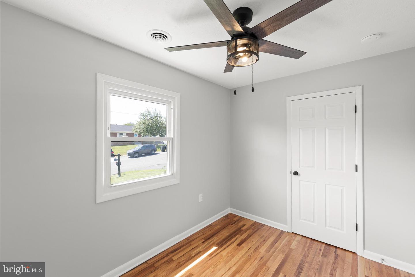 107 HILLTOP TER, WINCHESTER, Virginia 22602, 3 Bedrooms Bedrooms, ,1 BathroomBathrooms,Residential,For sale,107 HILLTOP TER,VAFV2033830 MLS # VAFV2033830