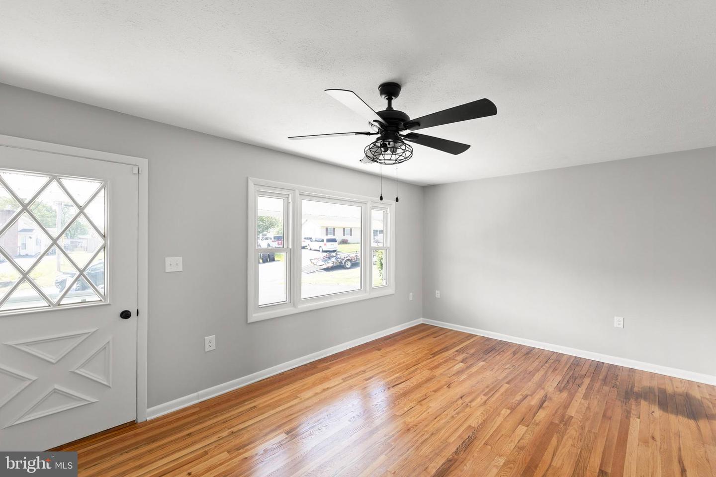 107 HILLTOP TER, WINCHESTER, Virginia 22602, 3 Bedrooms Bedrooms, ,1 BathroomBathrooms,Residential,For sale,107 HILLTOP TER,VAFV2033830 MLS # VAFV2033830