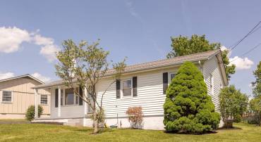 107 HILLTOP TER, WINCHESTER, Virginia 22602, 3 Bedrooms Bedrooms, ,1 BathroomBathrooms,Residential,For sale,107 HILLTOP TER,VAFV2033830 MLS # VAFV2033830