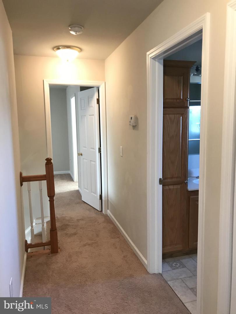 3 HOT SPRINGS WAY, STAFFORD, Virginia 22554, 5 Bedrooms Bedrooms, ,3 BathroomsBathrooms,Residential,For sale,3 HOT SPRINGS WAY,VAST2038420 MLS # VAST2038420
