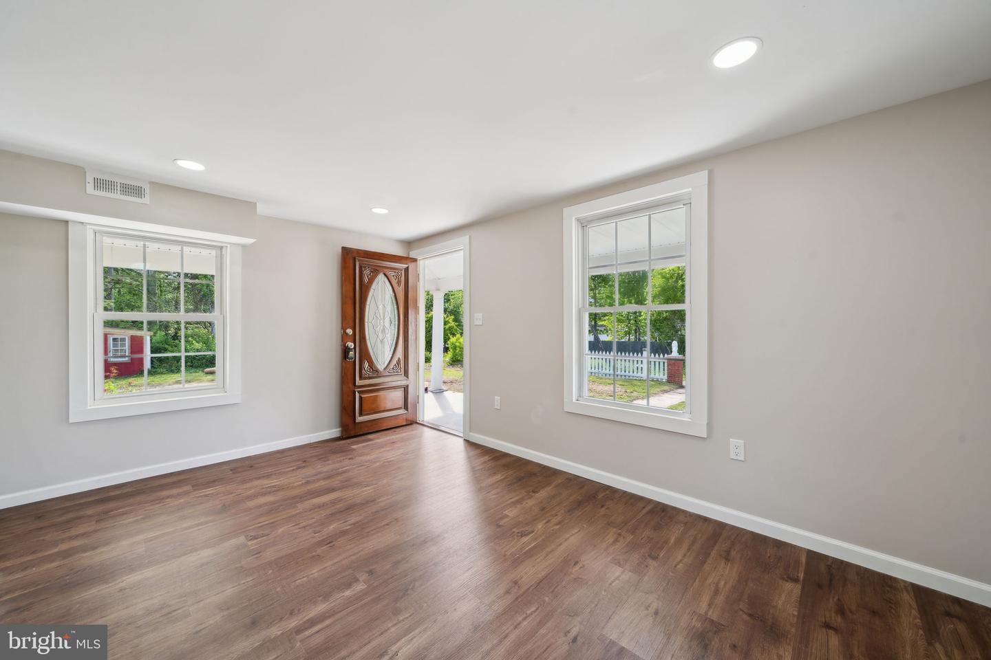 2651 CARMINES ISLAND RD, HAYES, Virginia 23072, 3 Bedrooms Bedrooms, ,3 BathroomsBathrooms,Residential,For sale,2651 CARMINES ISLAND RD,VAGV2000126 MLS # VAGV2000126