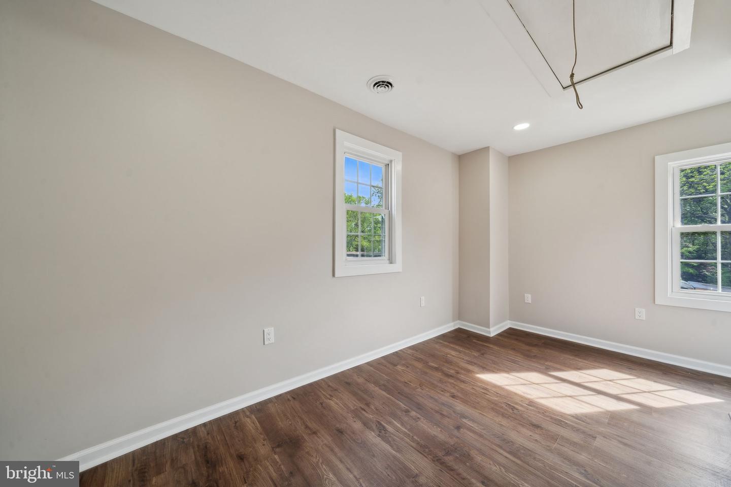 2651 CARMINES ISLAND RD, HAYES, Virginia 23072, 3 Bedrooms Bedrooms, ,3 BathroomsBathrooms,Residential,For sale,2651 CARMINES ISLAND RD,VAGV2000126 MLS # VAGV2000126