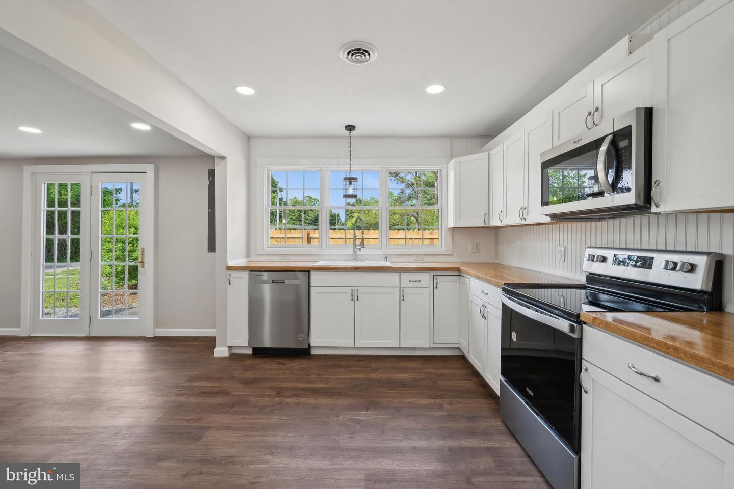 2651 CARMINES ISLAND RD, HAYES, Virginia 23072, 3 Bedrooms Bedrooms, ,3 BathroomsBathrooms,Residential,For sale,2651 CARMINES ISLAND RD,VAGV2000126 MLS # VAGV2000126