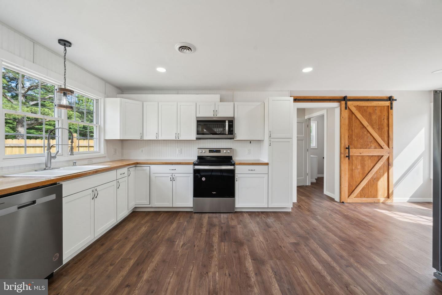 2651 CARMINES ISLAND RD, HAYES, Virginia 23072, 3 Bedrooms Bedrooms, ,3 BathroomsBathrooms,Residential,For sale,2651 CARMINES ISLAND RD,VAGV2000126 MLS # VAGV2000126
