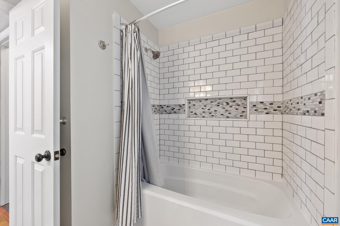 6088 CLING LN, CROZET, Virginia 22932, 3 Bedrooms Bedrooms, ,2 BathroomsBathrooms,Residential,For sale,6088 CLING LN,663938 MLS # 663938