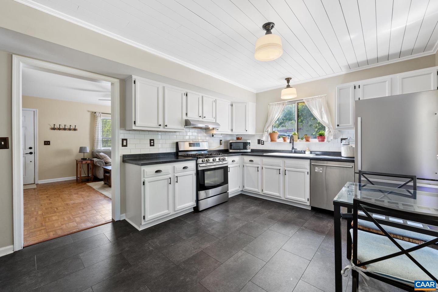 6088 CLING LN, CROZET, Virginia 22932, 3 Bedrooms Bedrooms, ,2 BathroomsBathrooms,Residential,For sale,6088 CLING LN,663938 MLS # 663938