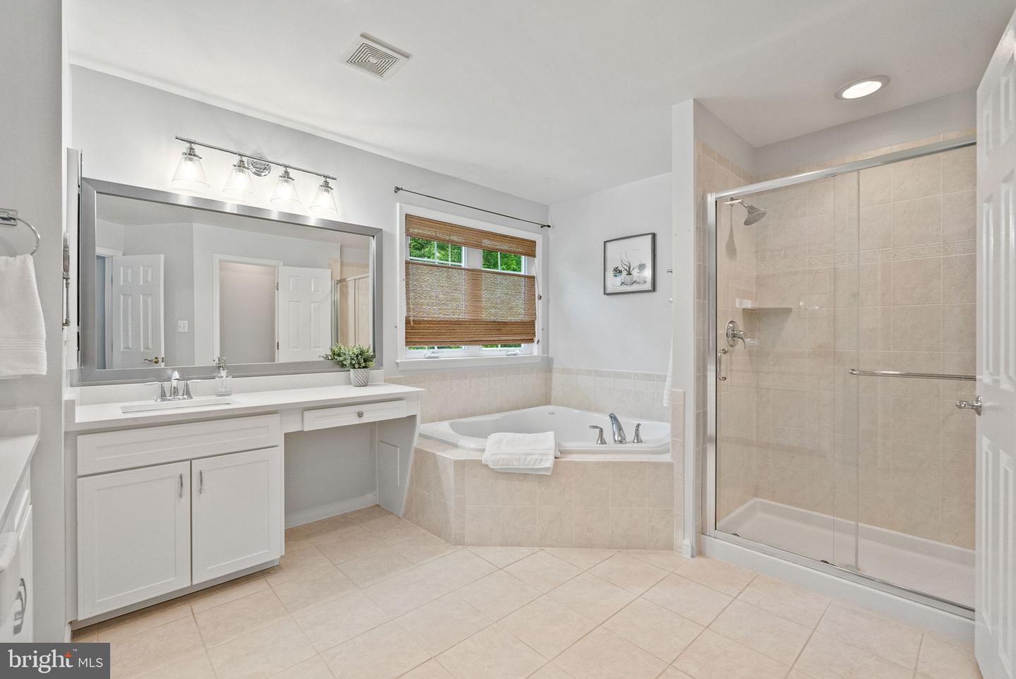 5393 ABERNATHY CT, FAIRFAX, Virginia 22032, 5 Bedrooms Bedrooms, ,4 BathroomsBathrooms,Residential,For sale,5393 ABERNATHY CT,VAFX2237960 MLS # VAFX2237960