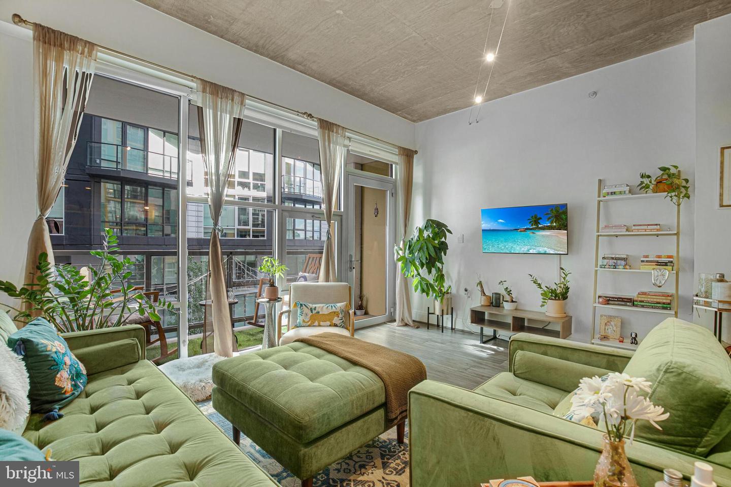 929 FLORIDA AVE NW #2001, WASHINGTON, District Of Columbia 20001, 1 Bedroom Bedrooms, ,1 BathroomBathrooms,Residential,For sale,929 FLORIDA AVE NW #2001,DCDC2198368 MLS # DCDC2198368